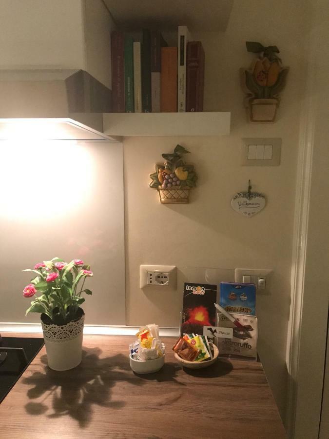 카타니아 Aquila House B&B 외부 사진